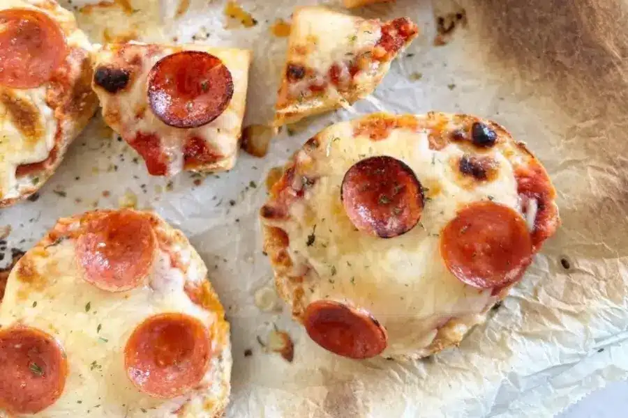 Pizza Bagels